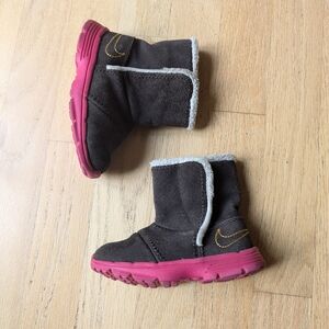 Nike Winter Boots infants size 6